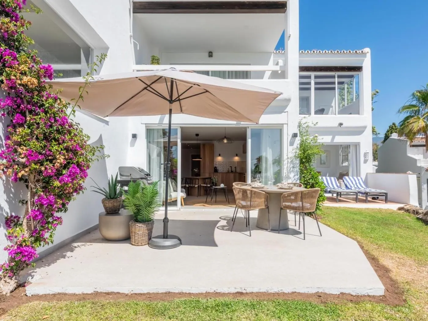 Azahara1, Panoramic Views And Frontline Golf Apartment Marbella Spain