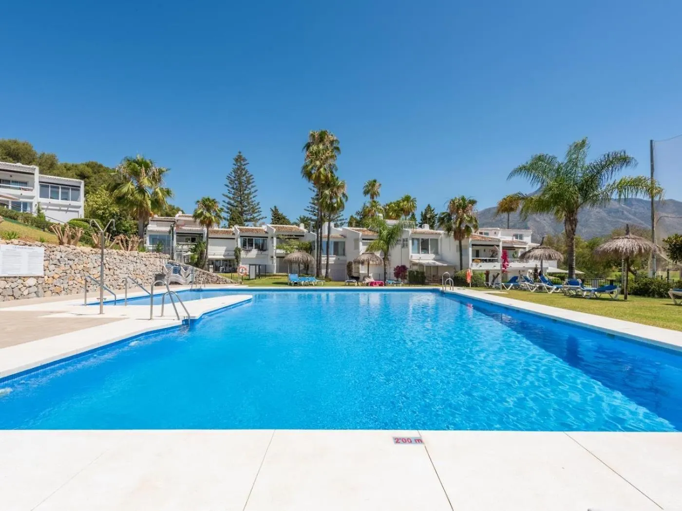 Azahara1, Panoramic Views And Frontline Golf Apartment Marbella 0*,