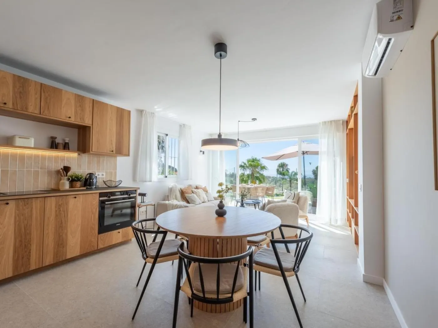 Azahara1, Panoramic Views And Frontline Golf Apartment Marbella